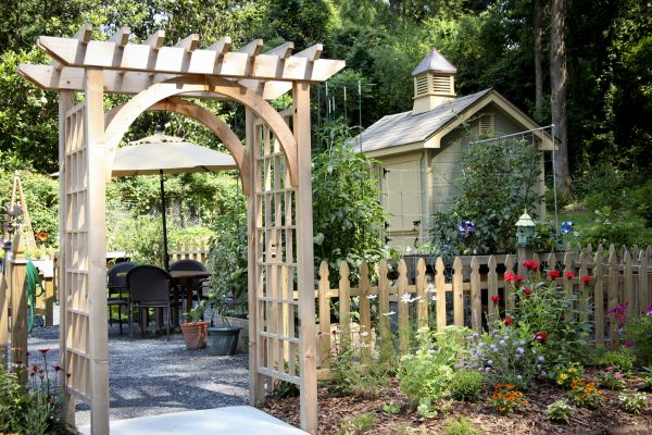 Trellis Mounting in Torrance